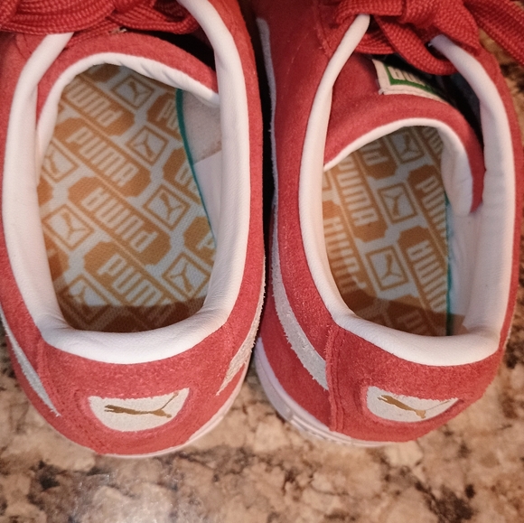 🔥 Puma Vintage Classic Red Suede Sneakers | Women's Size 6 🐾 - Picture 6 of 10